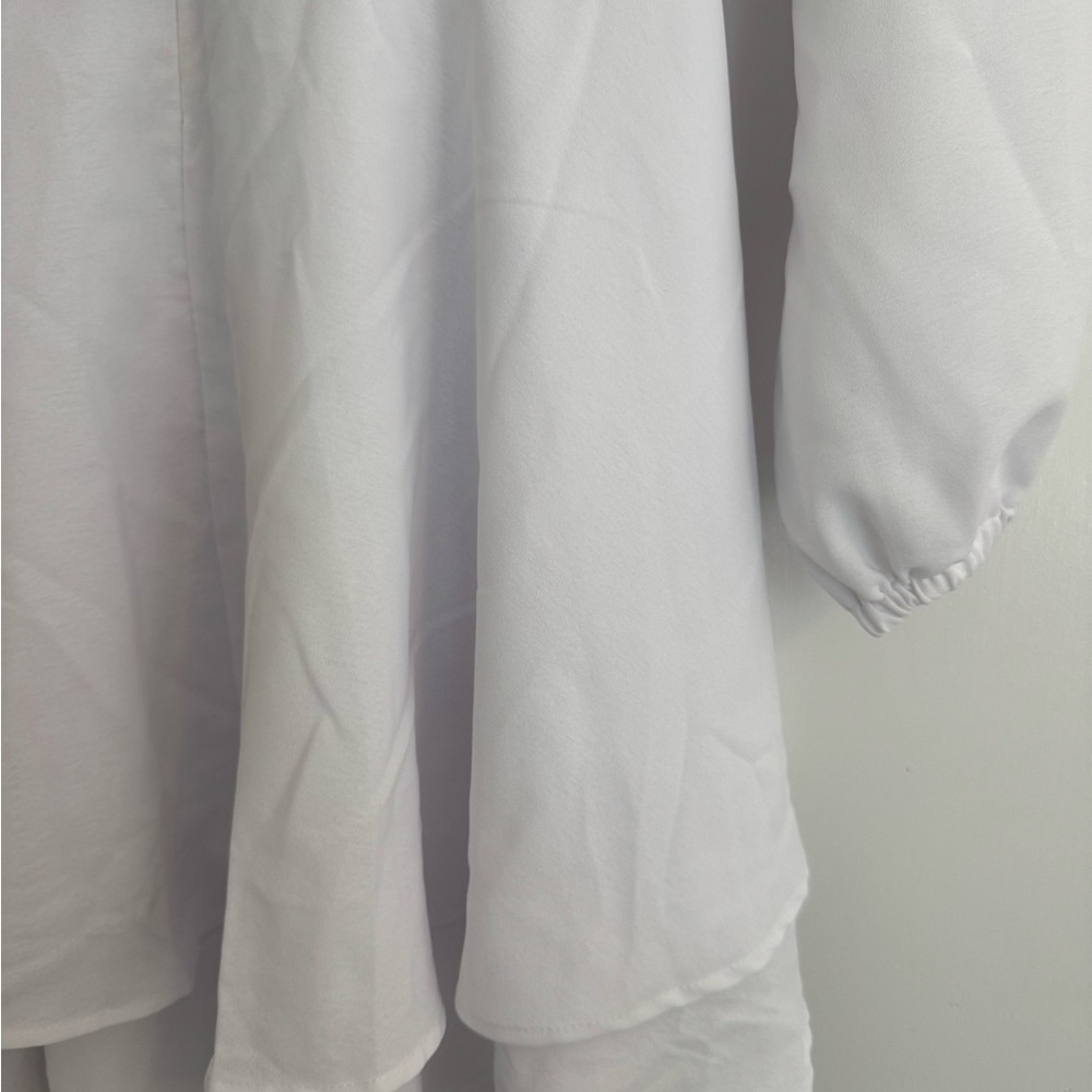 Cosonen Long Sleeve V-Neck Dress - Never Worn - Picture 11 of 12